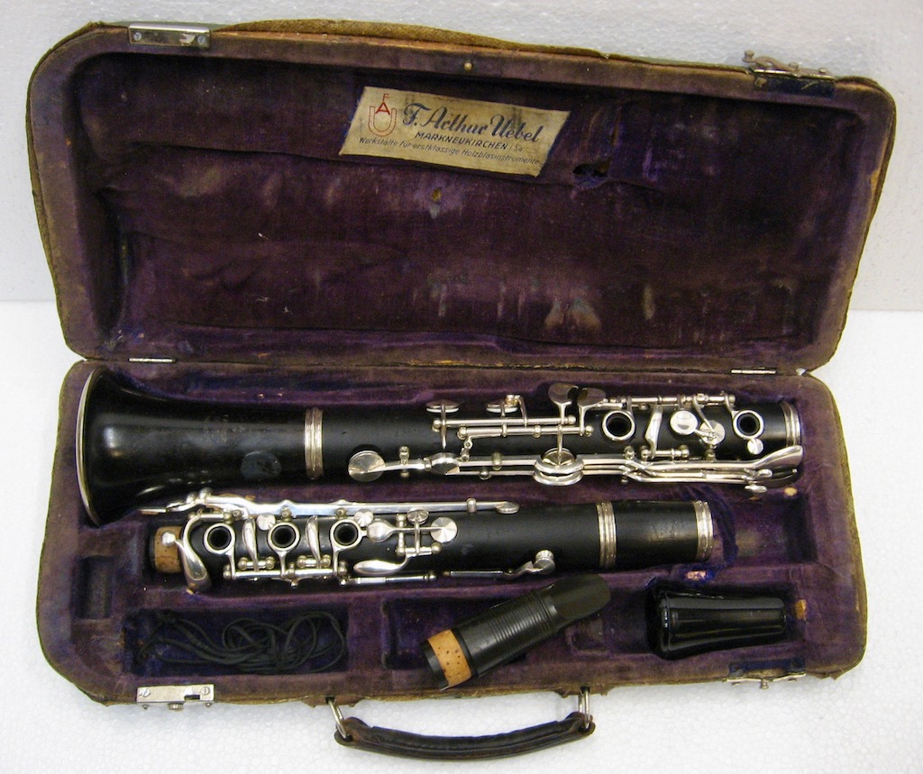 F.Arthur Uebel B-Klarinette Oehler System Bj. ca. 1940